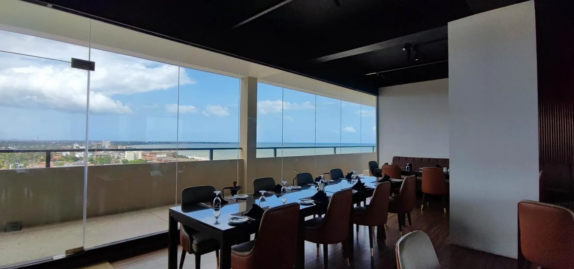 Randy'S Seaview Studio Negombo