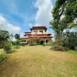 The Views - 360 Mountain View Homestay Kandy